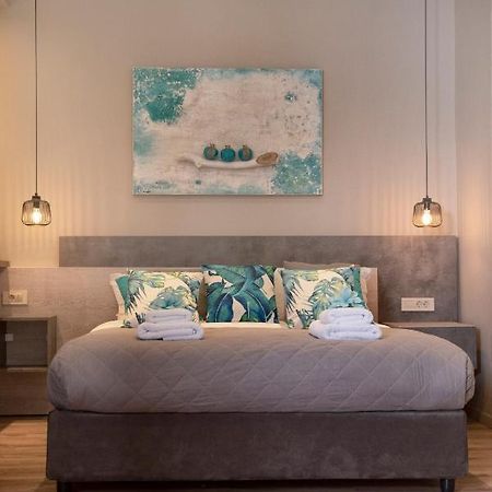 Wisdom Residence Luxury Apartments At Plaka Aten Exteriör bild