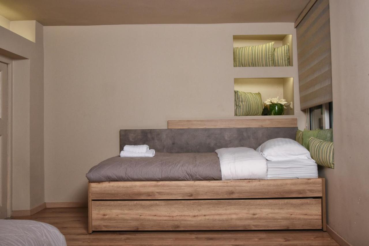 Wisdom Residence Luxury Apartments At Plaka Aten Exteriör bild