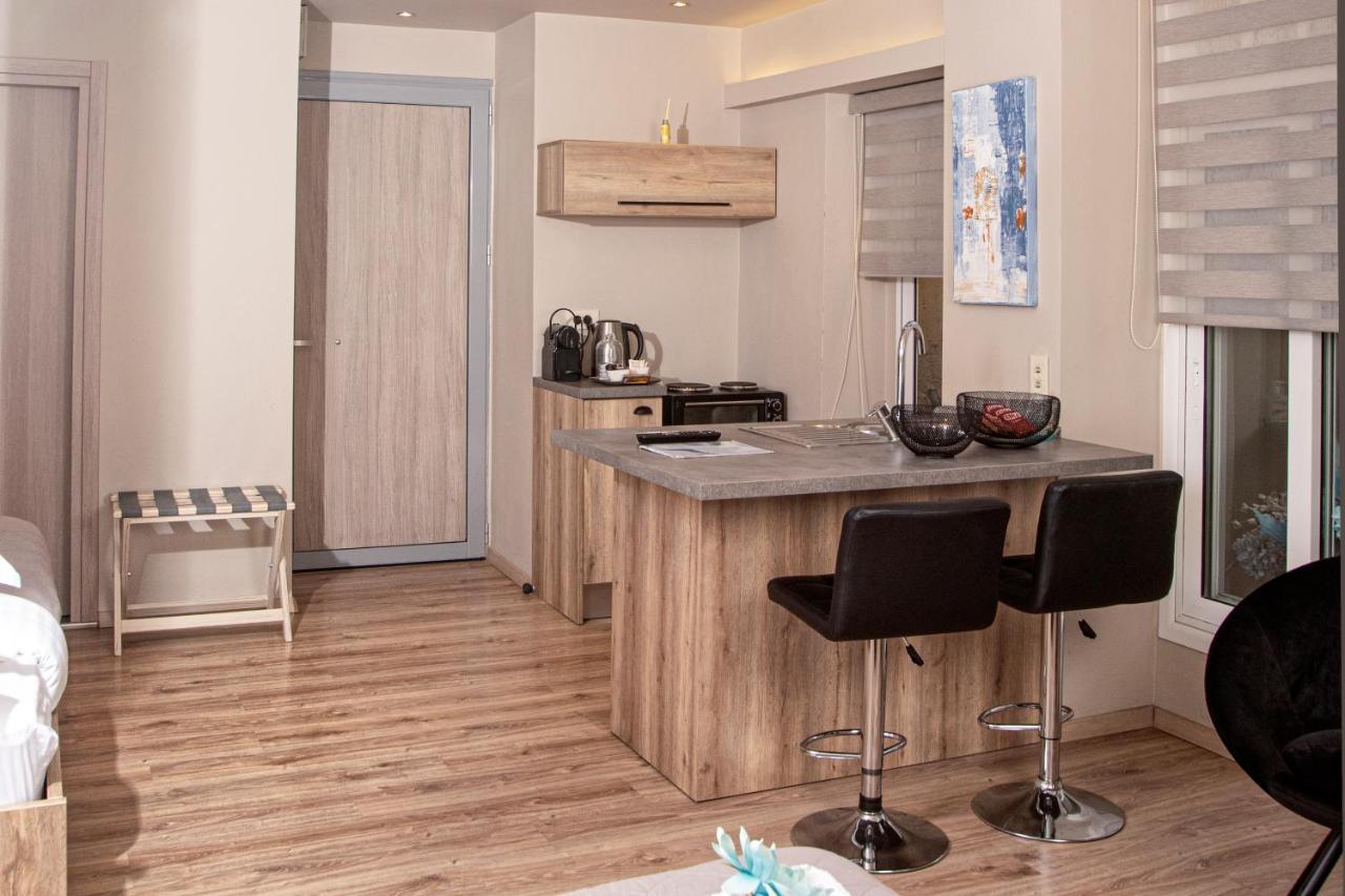 Wisdom Residence Luxury Apartments At Plaka Aten Exteriör bild